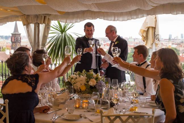 Wedding receptions in the form of a sit-down meal for up to 30 guests will now be permitted (Credit: Pxhere: Roman Boed)