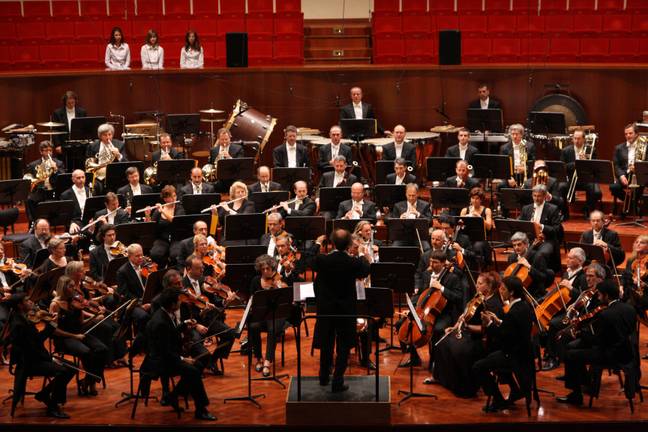 Enjoy a live orchestra playing your favourite songs from the cult classic (Credit: Wikimedia)