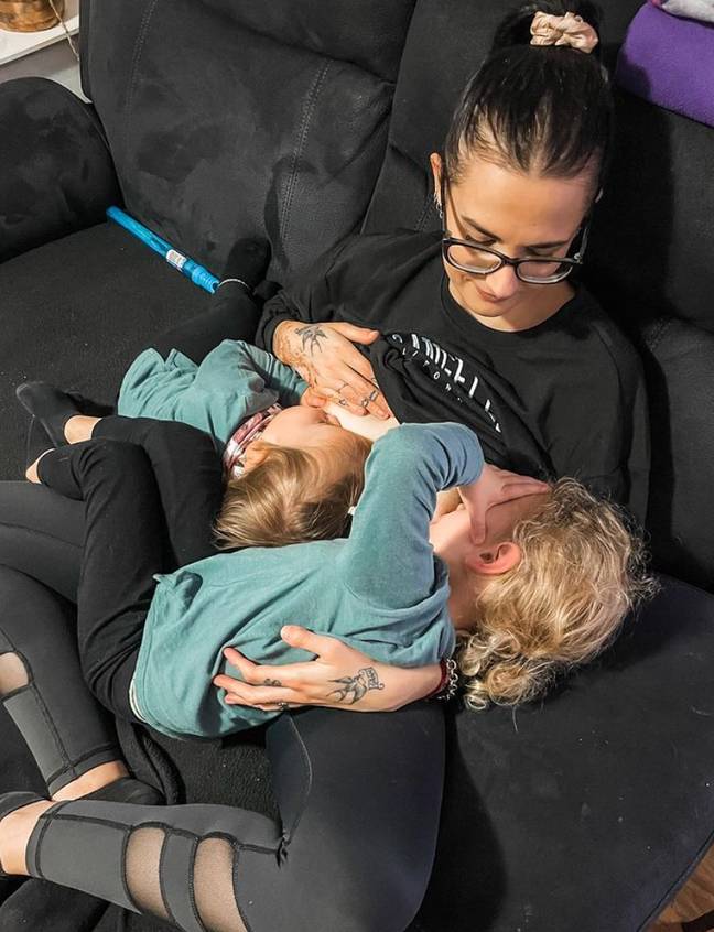 Lauren wants to break the stigma around breastfeeding for longer. Credit: Instagram / the.lauren.mcleod