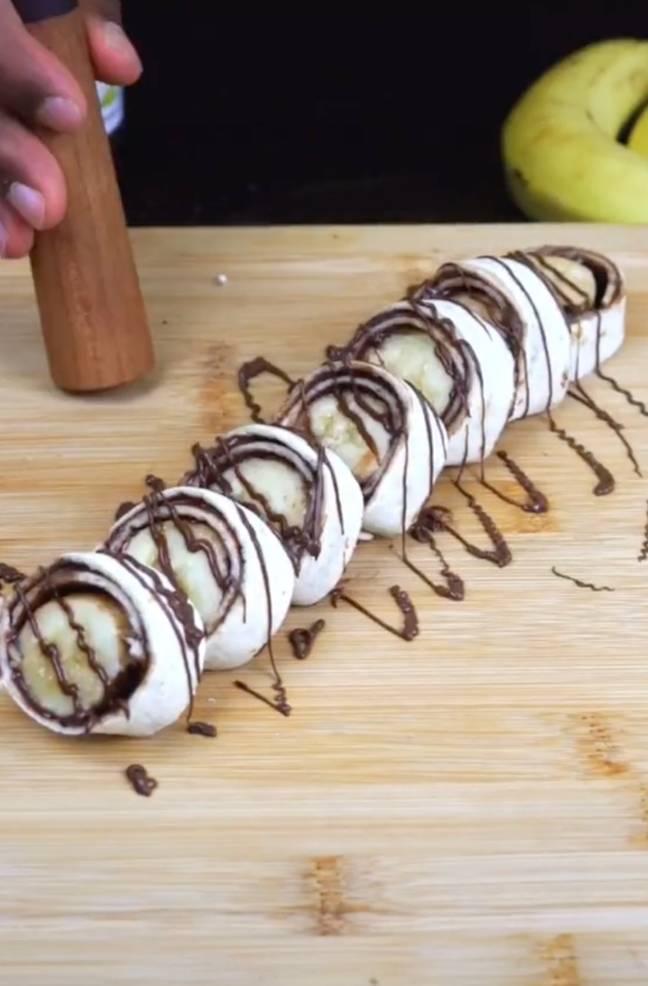 Why not make your banana sushi with Nutella? (Credit: TikTok/@thirucooking)
