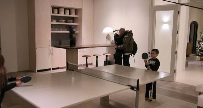 Kourtney and Travis packed on the PDA in the latest episode. Credit: Hulu