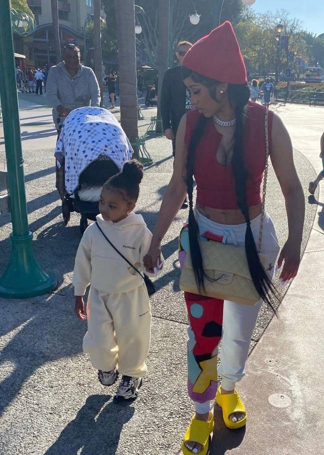 People have defended Cardi B after she swore in front of her three-year-old daughter Kulture Kiari Cephus (Cardi B Instagram).