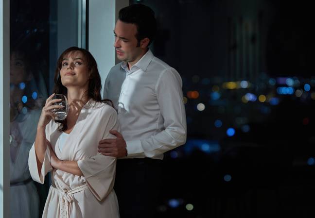 The 14-part drama follows Simon's wife, who is brutally murdered so her heart can be transplanted into Camila, the sick wife of a rich and powerful man (Gustavo Cabrera/Netflix).