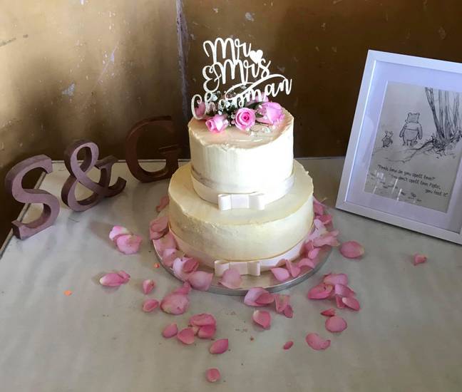 A friend baked her a cake as a wedding present (Credit: Caters)