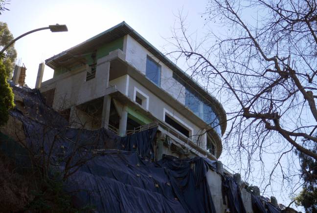 Mohamed Hadid's unfinished Bel Air mansion (Alamy)