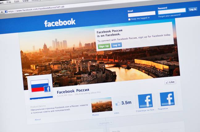 Facebook in Russia (Alamy)