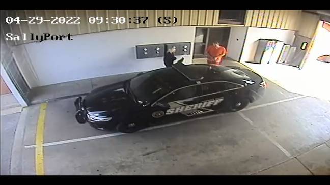 CCTV footage captured the moment Vicky White broke the murderer out of jail in broad daylight. Credit: WAFF 48/Lauderdale Sheriff's Office