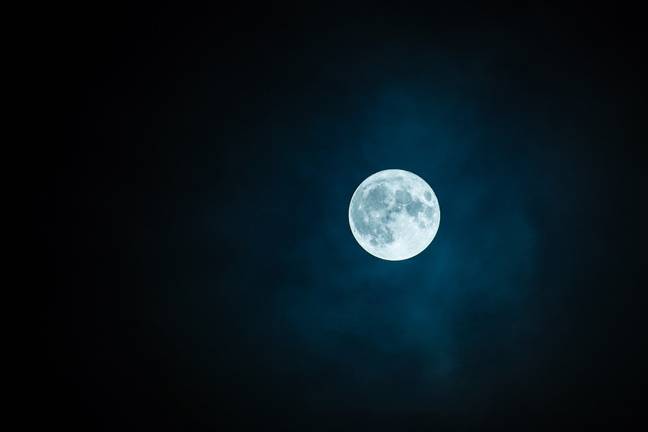 Moon (Pixabay)