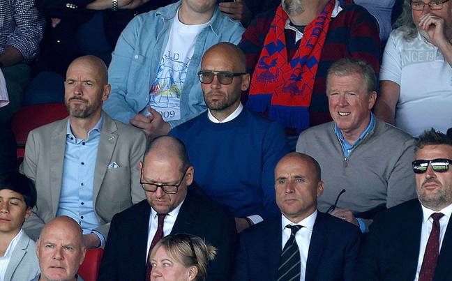 Erik ten Hag watching Manchester United vs Crystal Palace with Mitchell van der Gaag and Steve McClaren. (Alamy)