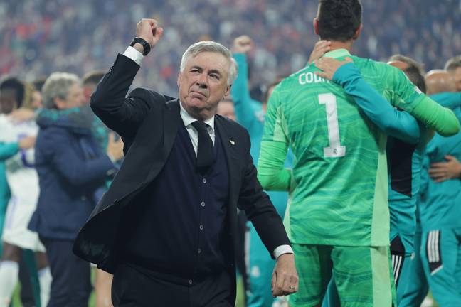Ancelotti celebrates in front of the Real fans. Image: Alamy