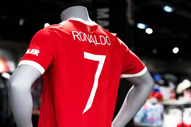 The famous No.7 shirt was sold worldwide during the opening days of Cristiano Ronaldo's return to Manchester United. (Alamy)