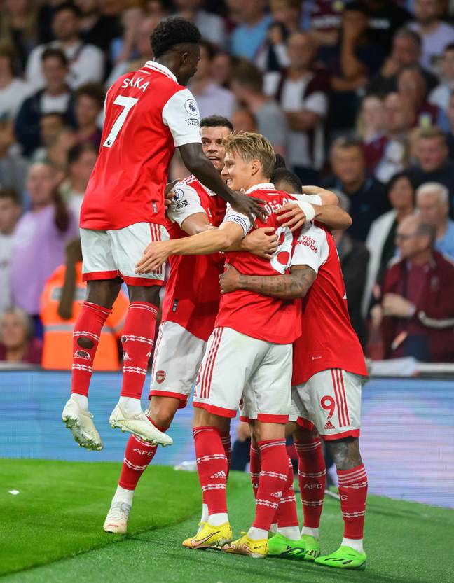 Arsenal celebrate Martinelli's goal against Aston Villa.