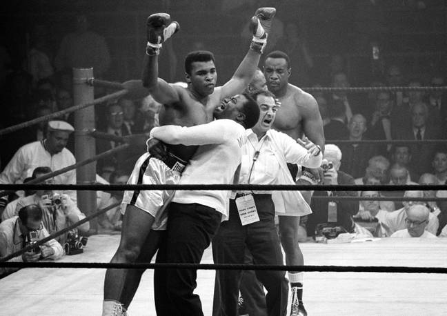 Boxing legend Muhammed Ali. (Alamy)