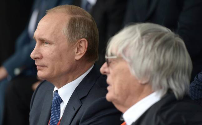 Ecclestone with Putin. Image: Alamy