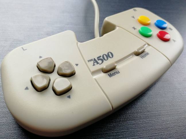 The A500 Mini’s control pad is painful to use / credit: the author