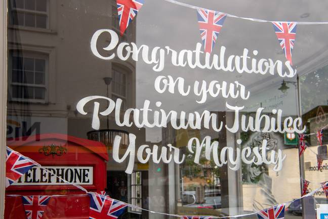The Jubilee is expected to boost the UK and retail industry by £6 billion. Credit: Shutterstock