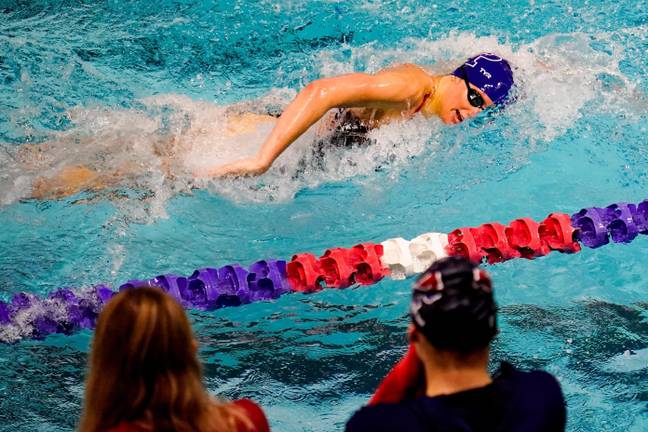Lia Thomas competing in the 1000 yard freestyle in January. Credit: Sukhmani Kaur/Sipa USA