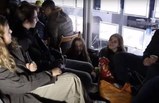 TrivDaily - University students forced to queue overnight to get accommodation 47 Students at Durham University are struggling to find a place to live. Credit: PalTV
