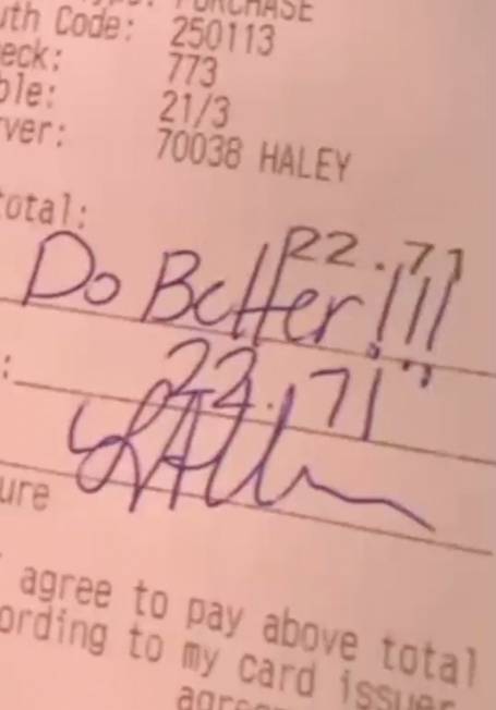 The woman refused to tip her waitress. Credit: TikTok/@Biglez7704