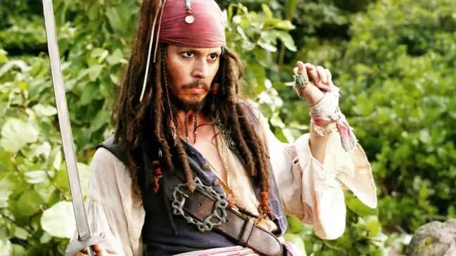 Johnny Depp revived his most famed character, Captain Jack Sparrow, for a fan. Credit: Buena Vista Pictures
