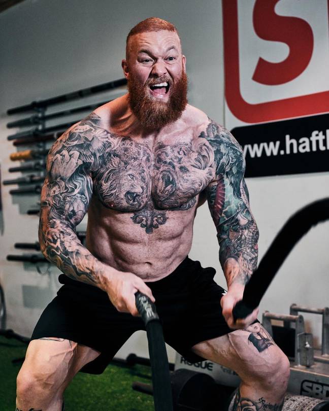 雷神也一直在努力训练。学分：Instagram/@@thorbjornsson