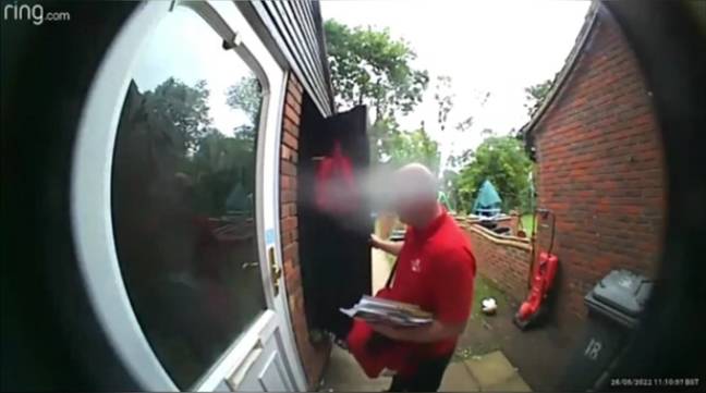 Screenshot from the postman on duty, who got more information than he bargained for. Credit: @edderz123/Newsflash