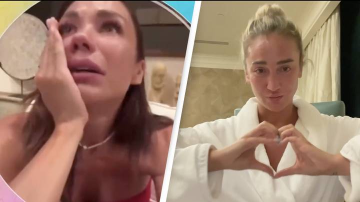 Russian Influencers Left In Tears Following Country's Social Media Ban