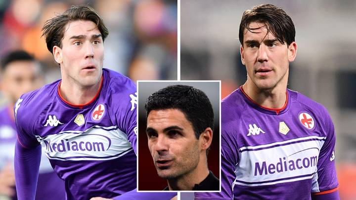 Arsenal Are 'Set To Offer Dusan Vlahovic HUGE Wages' After 'Submitting £58m Bid For The Fiorentina Striker'