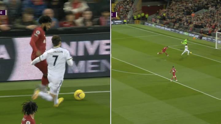 Joe Gomez howler gifts Leeds United shock lead against Liverpool, the Reds have shot themselves in the foot AGAIN