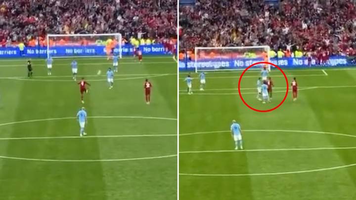 Footage Of Manchester City Players Being Furious With Virgil Van Dijk After Mohamed Salah's Penalty Has Emerged