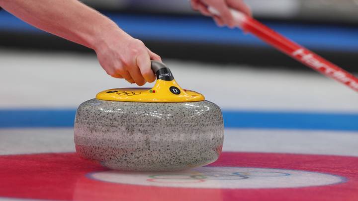 Winter Olympics Viewers Left Wondering What Lights Mean On Curling Stones