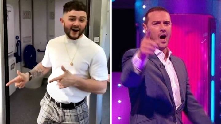 Guys Hilariously Recreate Take Me Out Scene On Train