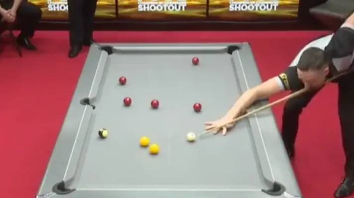 Man cleans up pool game under 30 seconds leaving commentators stunned