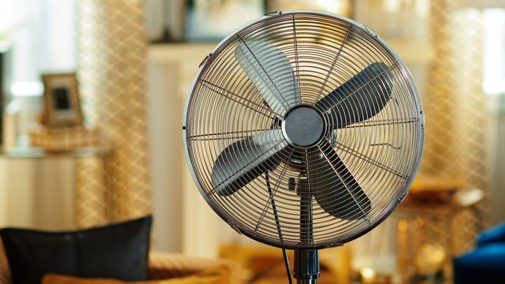 You Should Not Keep Your Fan On All Night During Heatwave, Sleep Expert Warns