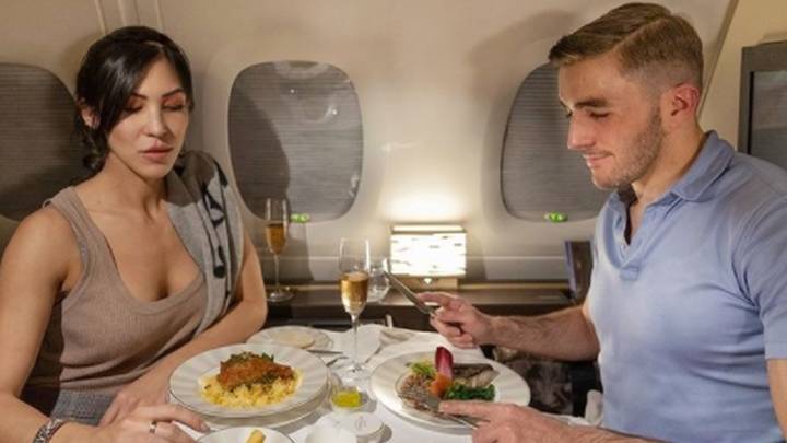 First Class Passenger Shares 'Unacceptable' Conditions On £4,000 British Airways Flight