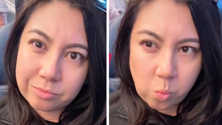 Woman divides opinion after refusing to swap plane seats so family could sit together