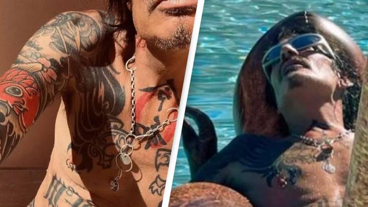 Tommy Lee posts yet another nude photo to poke fun at penis selfie