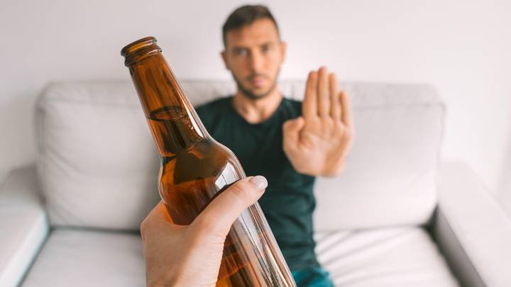 How Not Drinking For 28 Day Changes Your Body