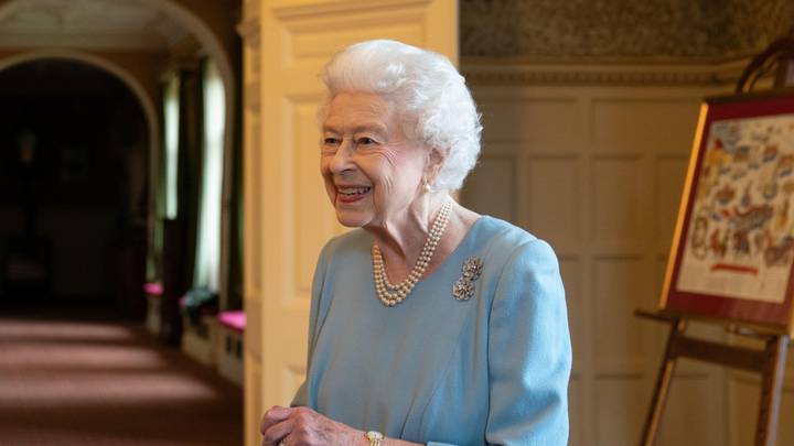 The Queen Tests Positive For Covid-19