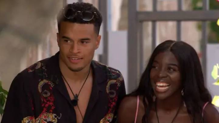 Love Island Fans' Reaction To Toby Pulling Kaz For A Chat Is The Funniest Thing This Season
