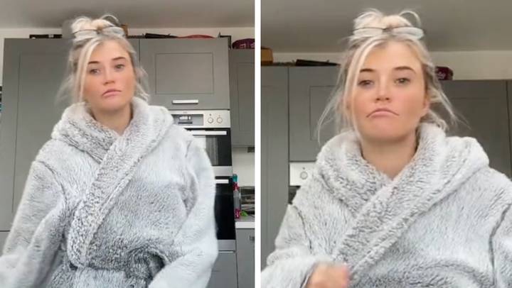Mum divides opinion after admitting she wears dressing gown on the school run