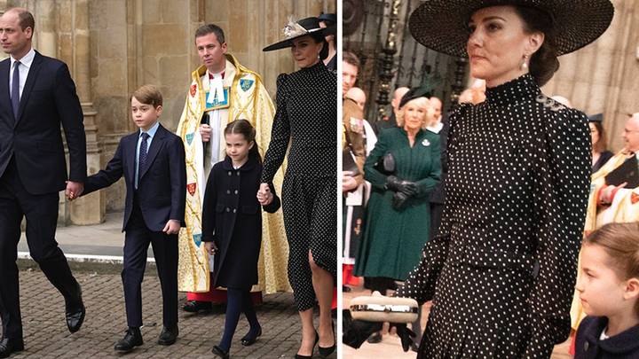 Telling Sign William And Kate Were Keeping Children 'Secure' At Memorial