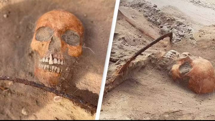 Remains of 'vampire' with sickle across its neck discovered by archeologists