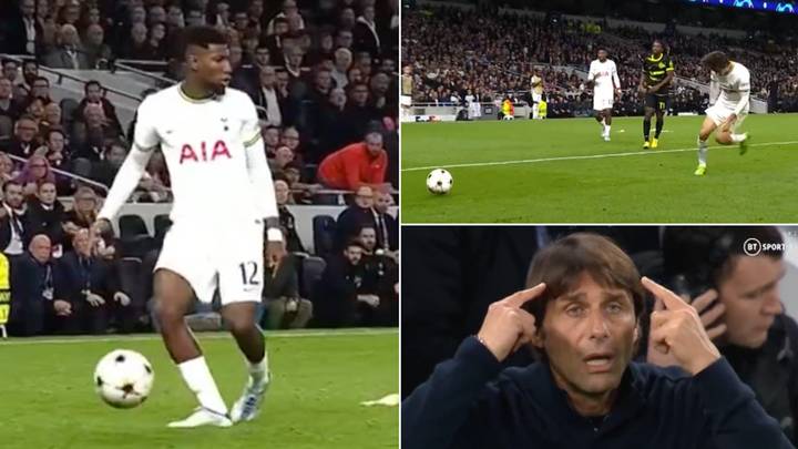 Emerson Royal attempts 'no-look pass' and it goes out for a goal kick, Conte's reaction says it all