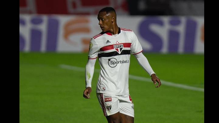 Arsenal Face Legal Battle Over Signing Of New Brazilian Winger