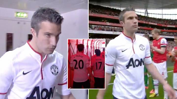Man Utd fans loved when Arsenal gave Robin van Persie a guard of honour, but he really hated it