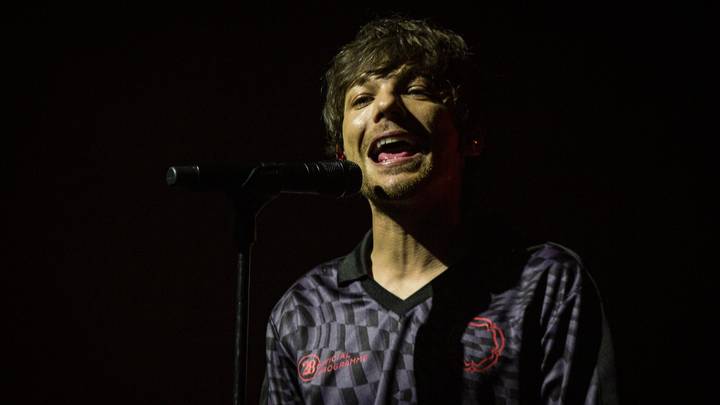 What is Louis Tomlinson's net worth in 2022?