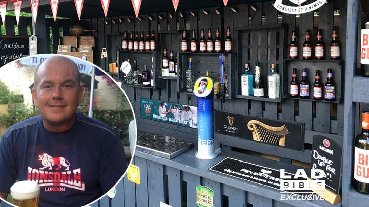 Man Builds Incredible Pallet Bar In His Back Garden For £90
