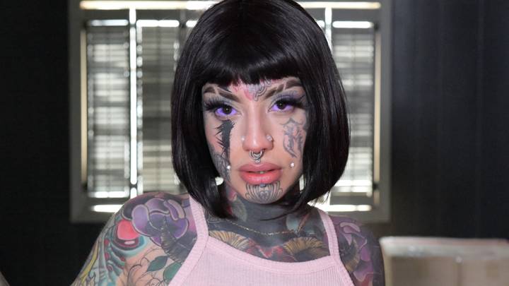 Woman 'Goes Blind' After Artist Botched Job While Tattooing Eyeballs