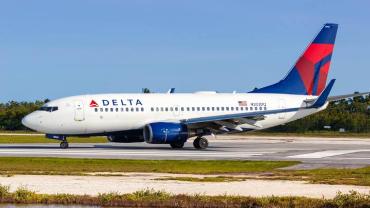Delta Air Lines ​Flight Delayed After Two Passengers Refuse To Wear Face Masks